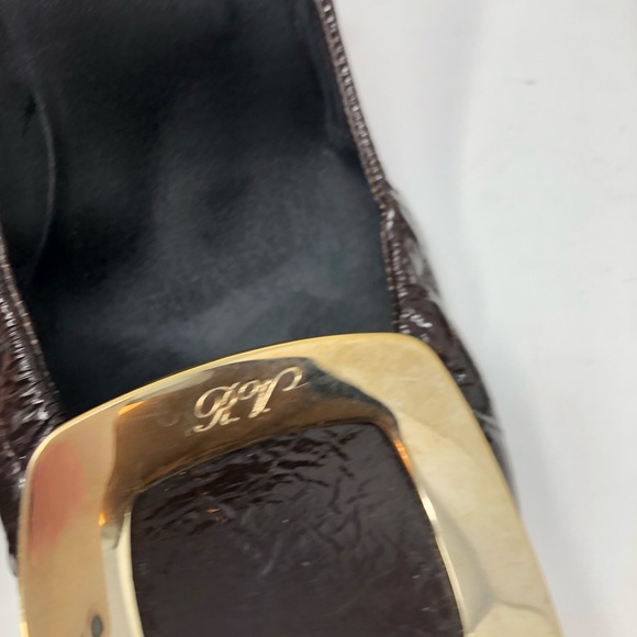 Roger Vivier Dark Brown Patent Leather Chips Elastic Heels / Pumps sz 37.5 - Picture 10 of 10